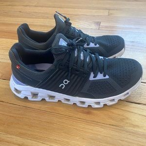 On Cloud Running Shoes - Women’s Size 8